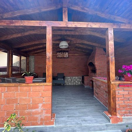 Casa Flori Hotell Călimăneşti Exteriör bild